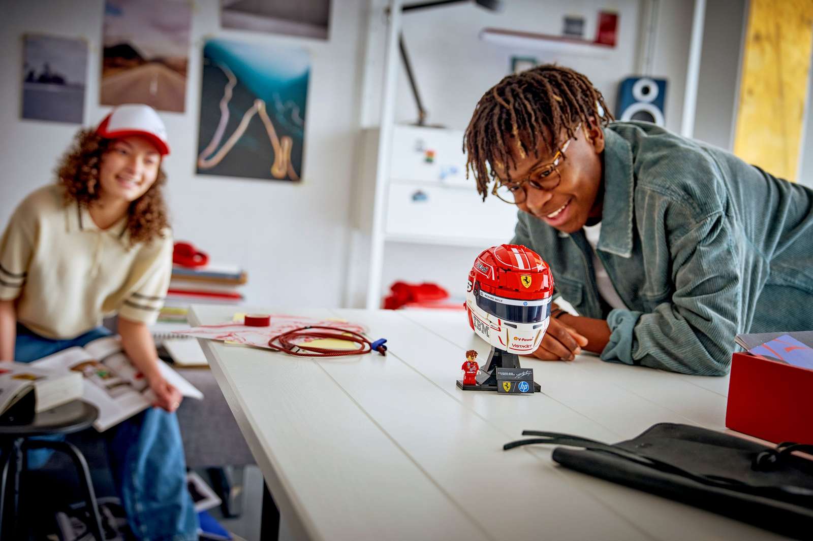 LEGO Scuderia Ferrari HP Charles Leclerc Helmet 43014