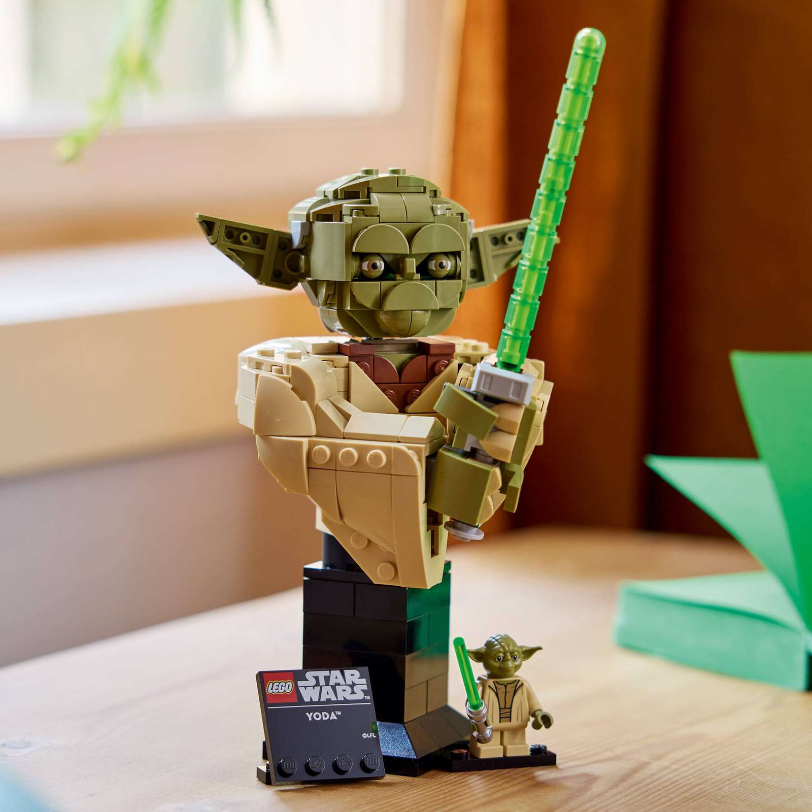 LEGO Star Wars Yoda™ Bust 75438