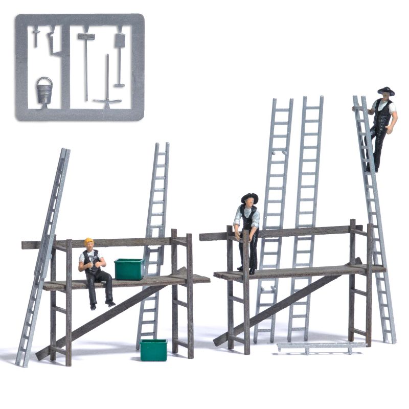 Busch Carpenters with Scaffold H0 79902