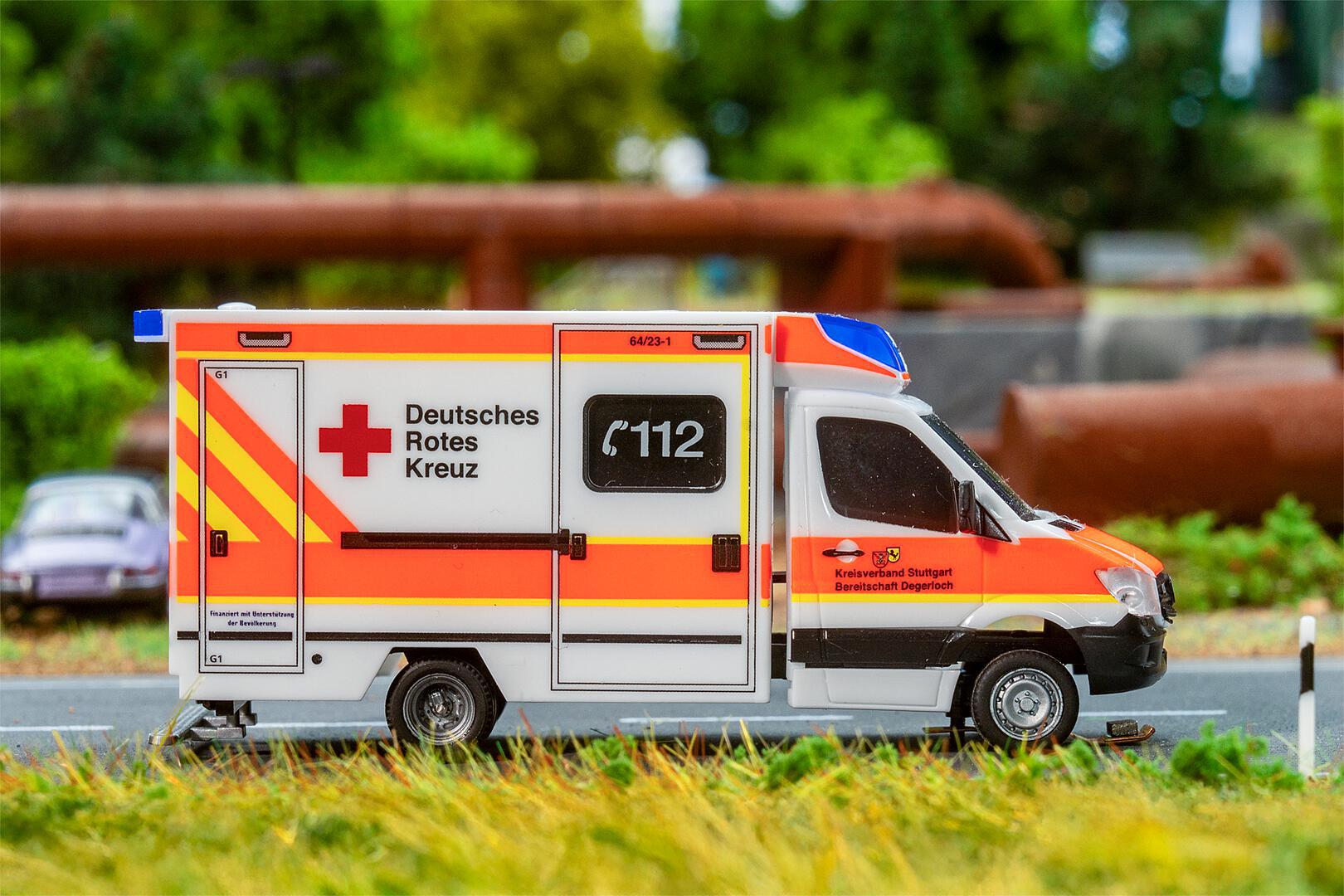 Faller Car System Digital MB Sprinter Ambulance DRK (HERPA) 161321