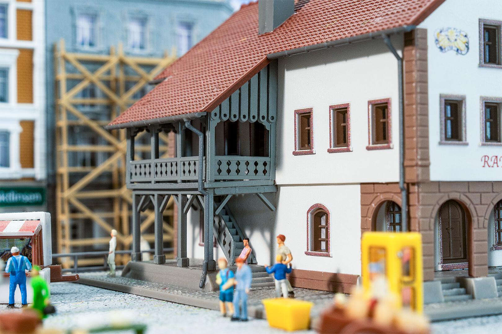 Faller Small Town Hall 231727