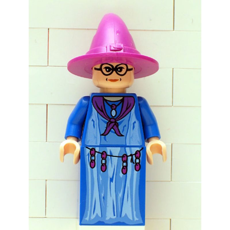LEGO Minifigure hp049 Professor Sybill Trelawney – Light Purple Hat, Blue Robes