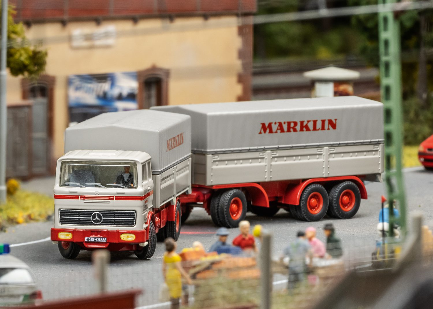 Märklin Type Saadkms Depressed-Floor Flat Car 47412
