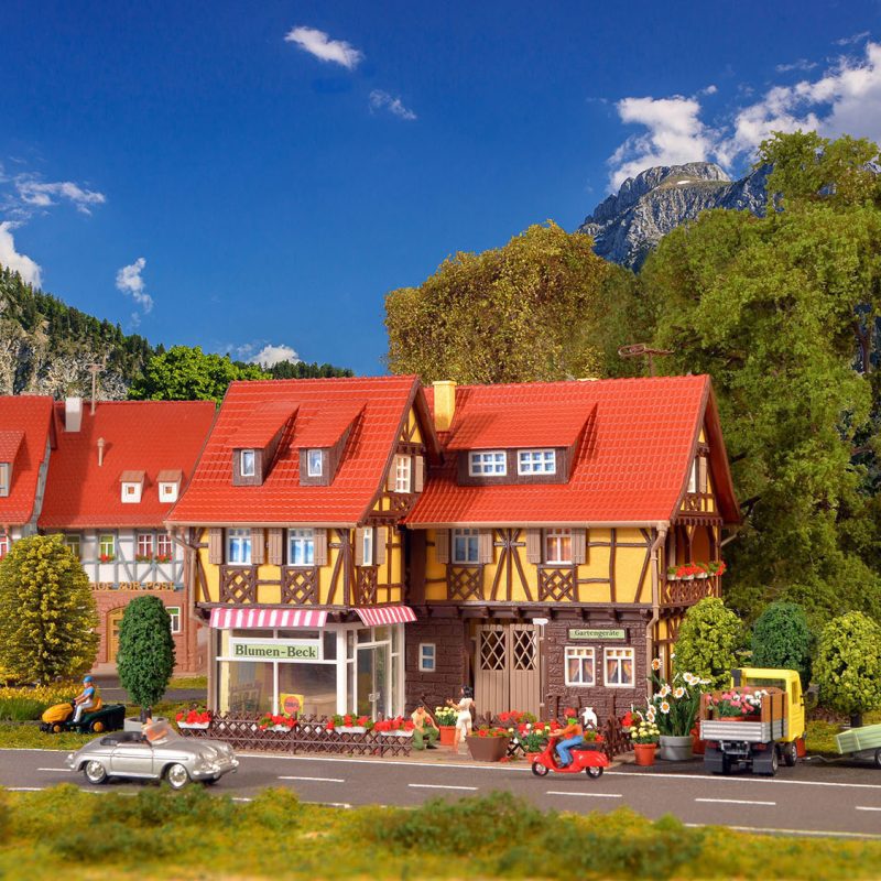 Vollmer Florist Shop with Interior and Lighting, Functional Kit 43692