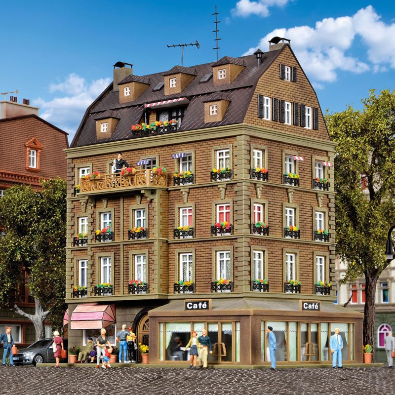 Vollmer Café with Interior and LED Lighting, Functional Kit 43783