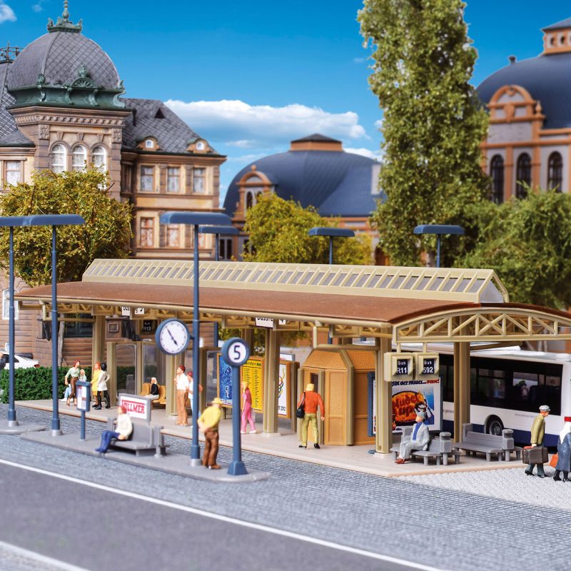 Vollmer Bus Station, Covered 45149