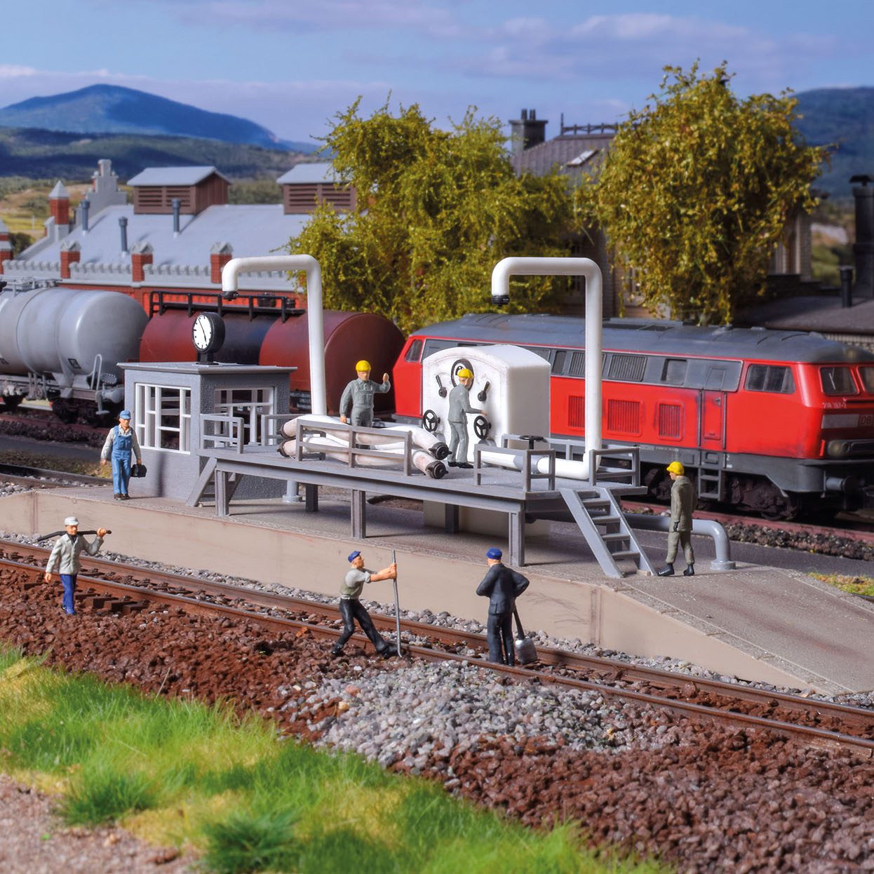 Vollmer Filling Station 45527