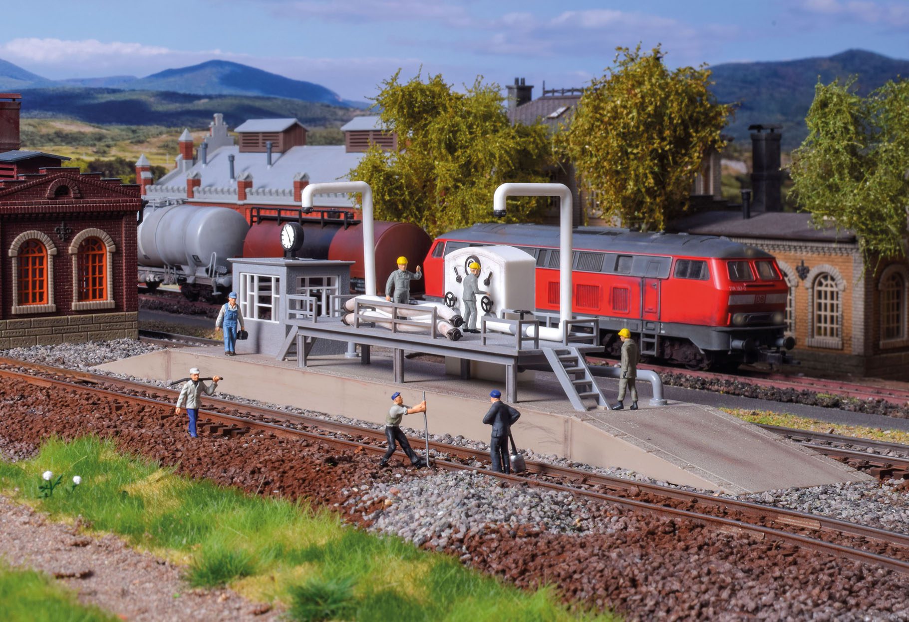 Vollmer Filling Station 45527