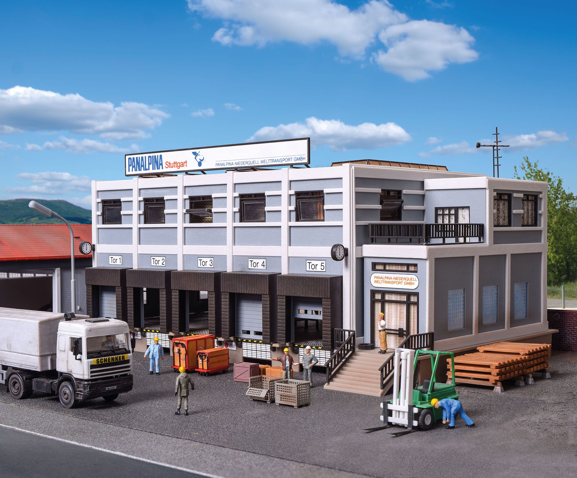 Vollmer Freight Depot, Five Track 45605