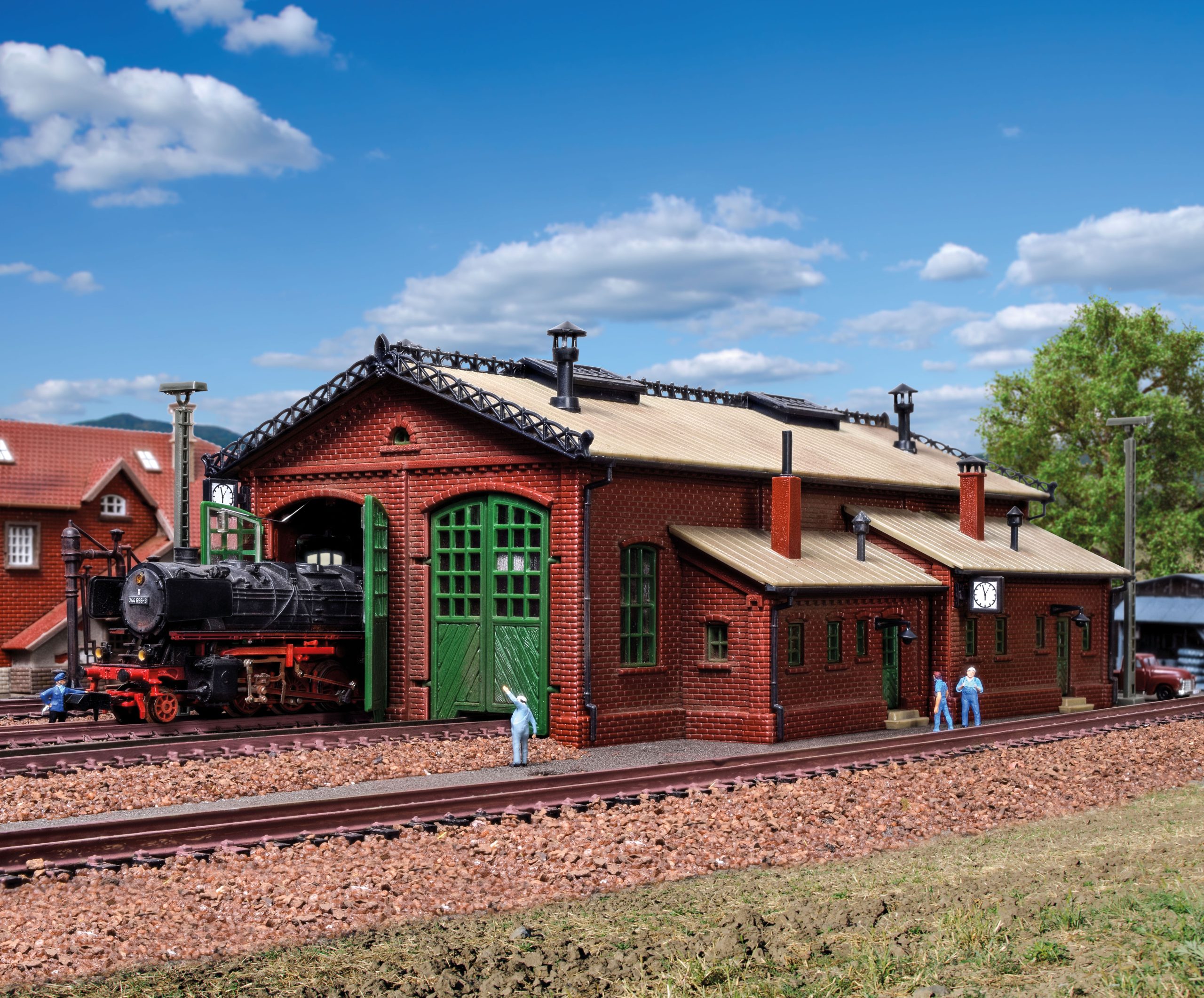 Vollmer Loco Shed, Double Track 47608