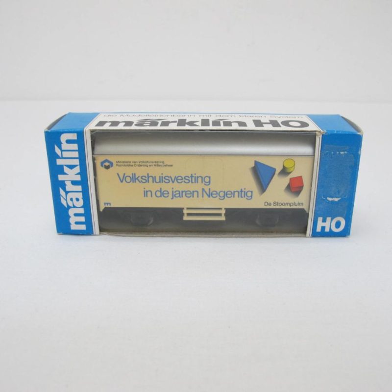 NS refrigerated wagon Public housing in the 1990s