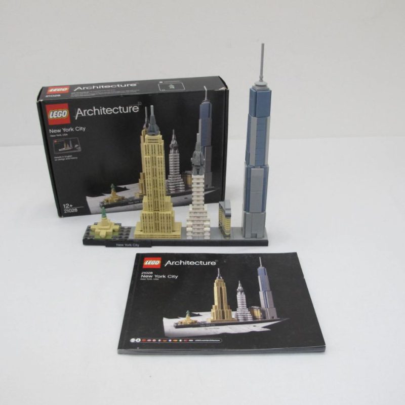 New York City. Complete with instructions and box