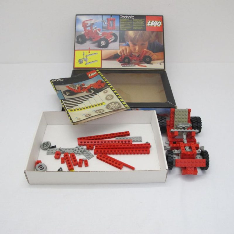 Universal Set. Complete with instructions and box