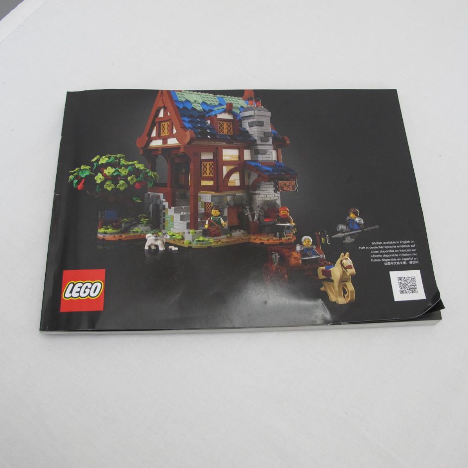 Medieval Blacksmith. Complete with instructions, no box - Image 17