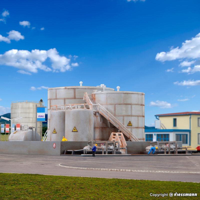 Kibri MIRO Fuel Tank Facility 36726