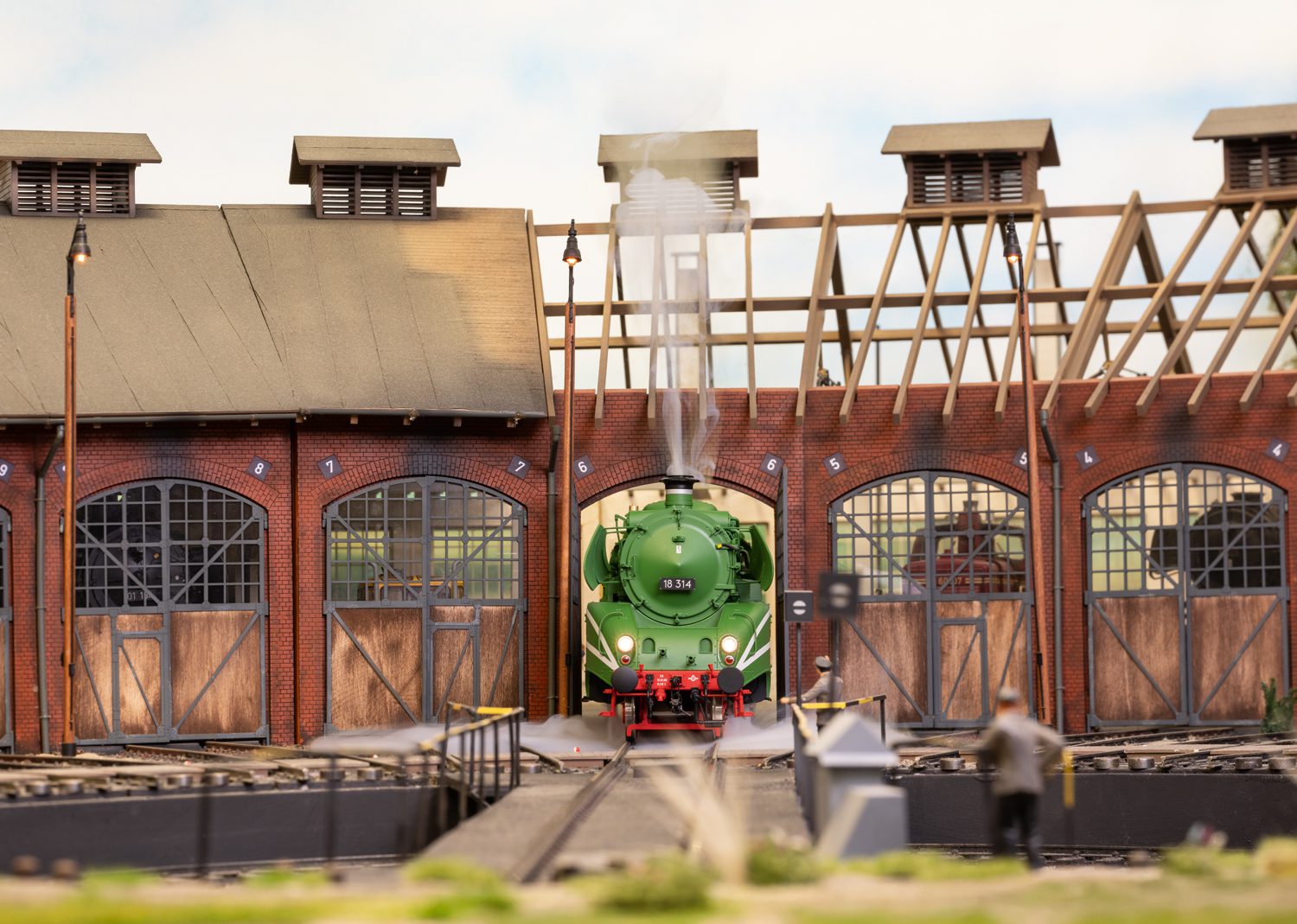 Märklin Class 18 Steam Locomotive 55128