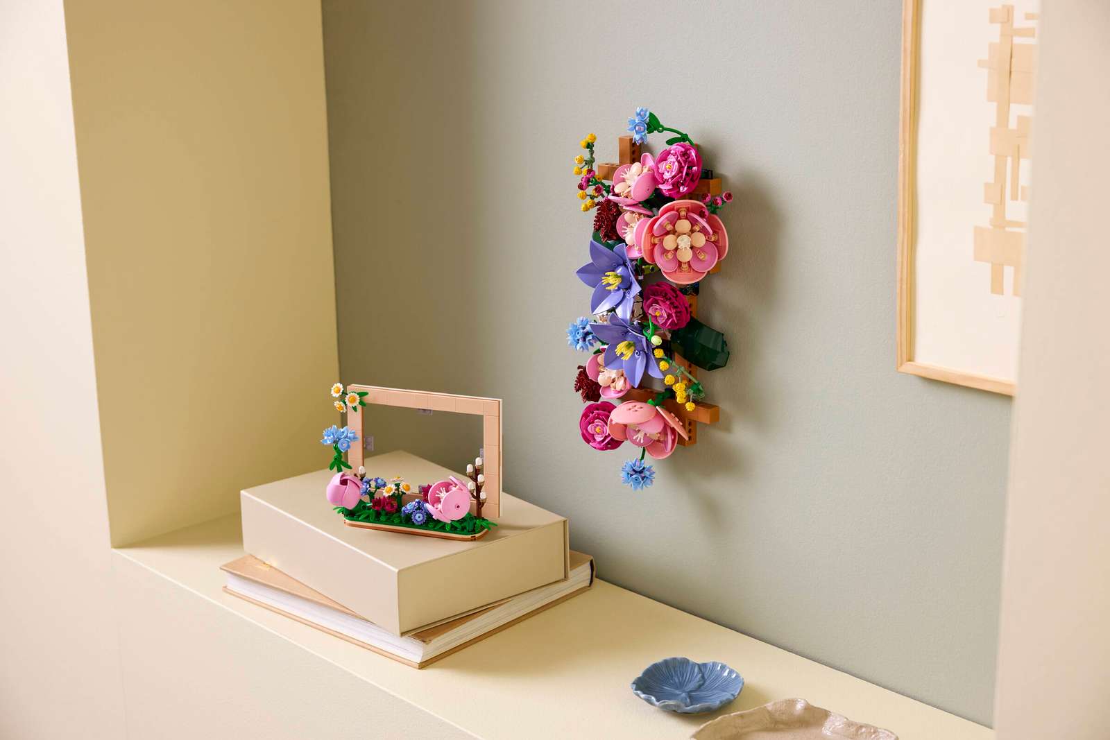 LEGO Botanicals Floral Picture Frame 40916