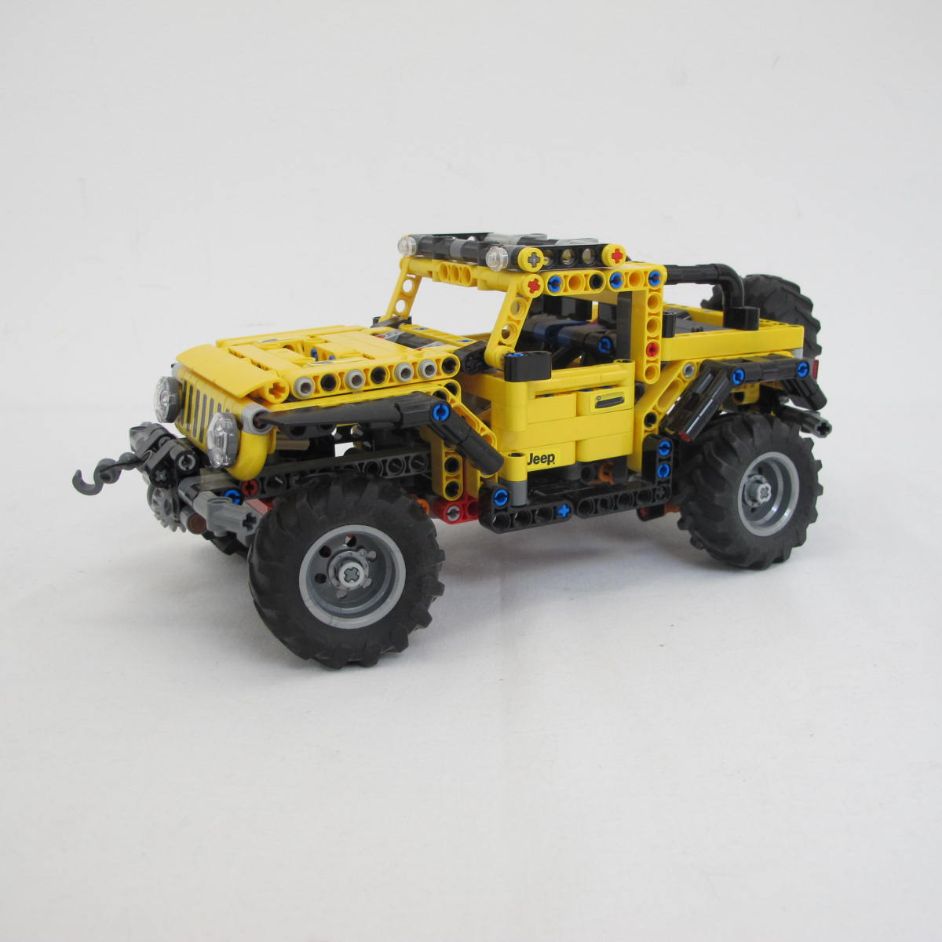 Jeep Wrangler. Complete with instructions, no box - Image 6