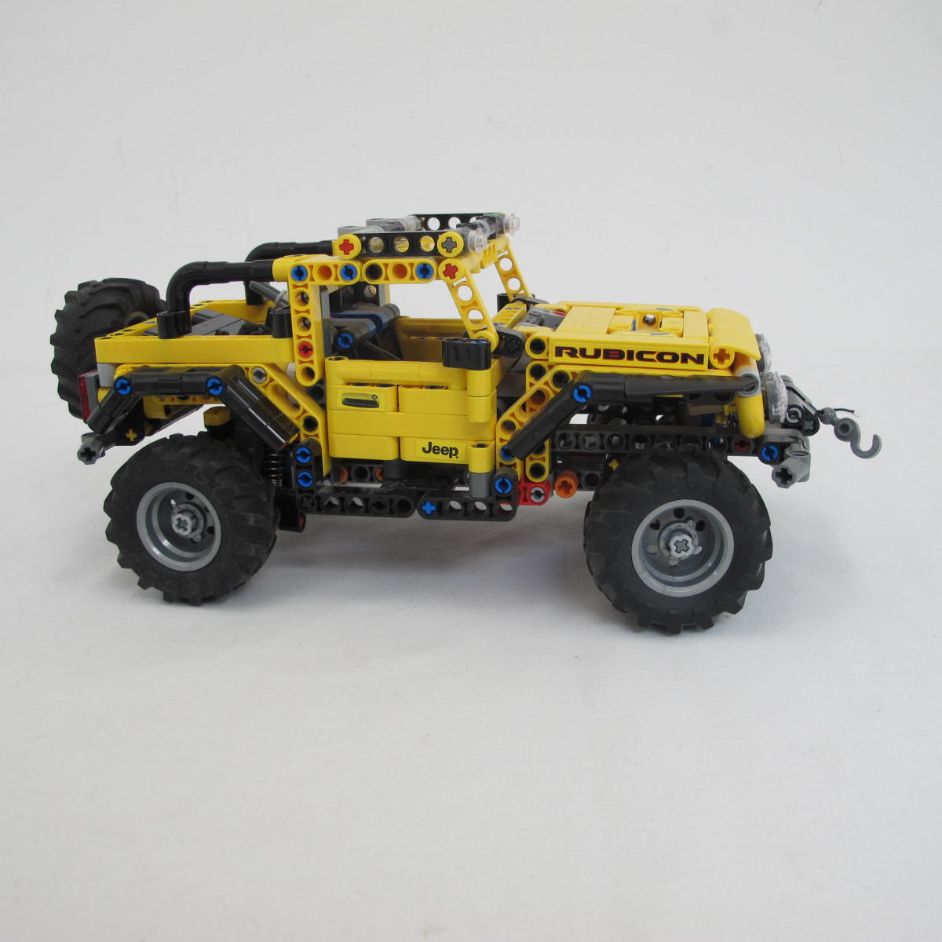 Jeep Wrangler. Complete with instructions, no box - Image 8