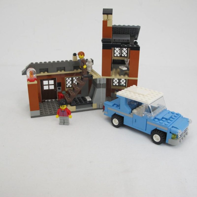 Escape from Privet Drive. Incomplete without instructions and no box