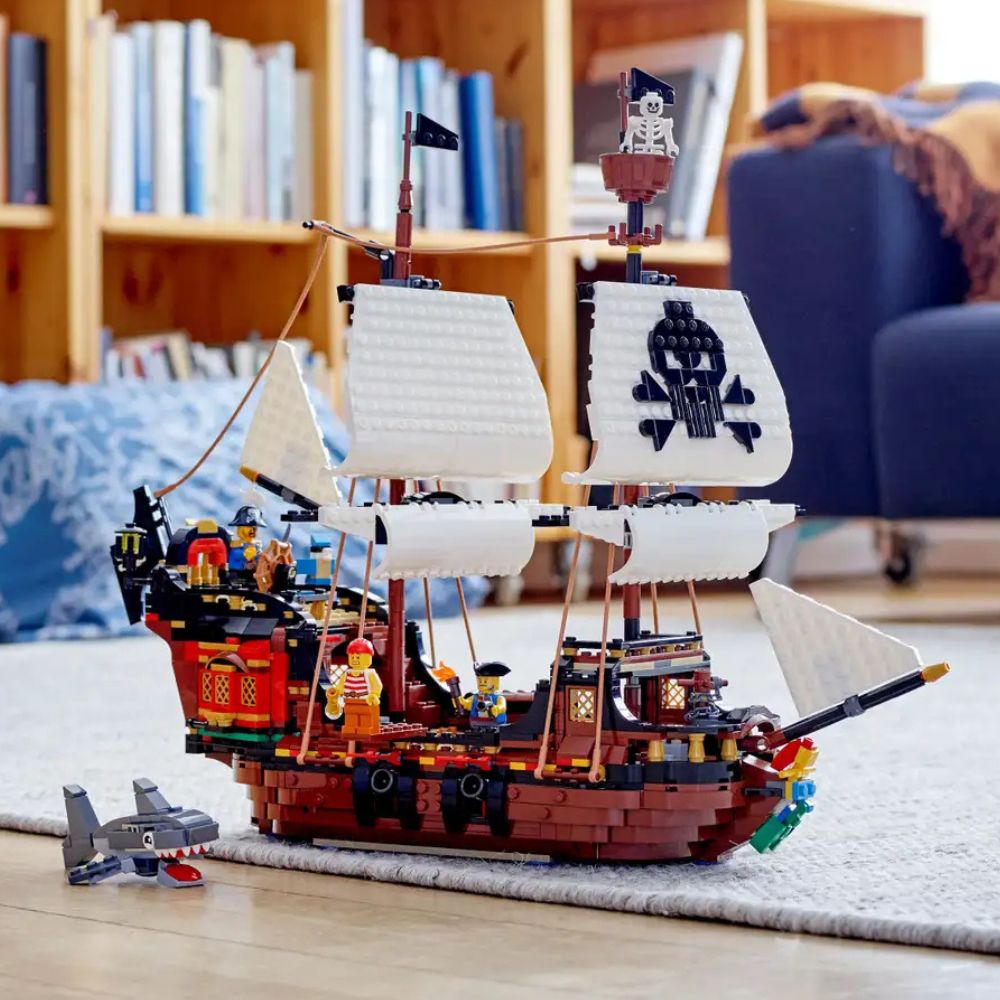 LEGO Creator 3in1 31109 Pirate Ship