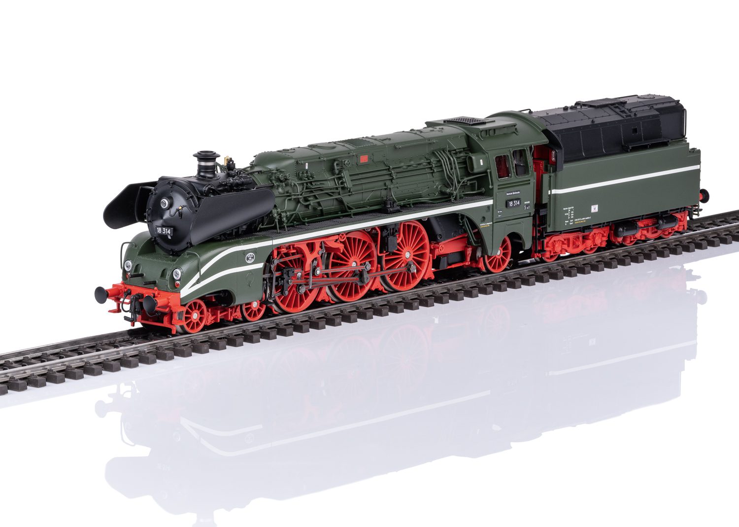 Märklin Class 18.3 Steam Locomotive 39029