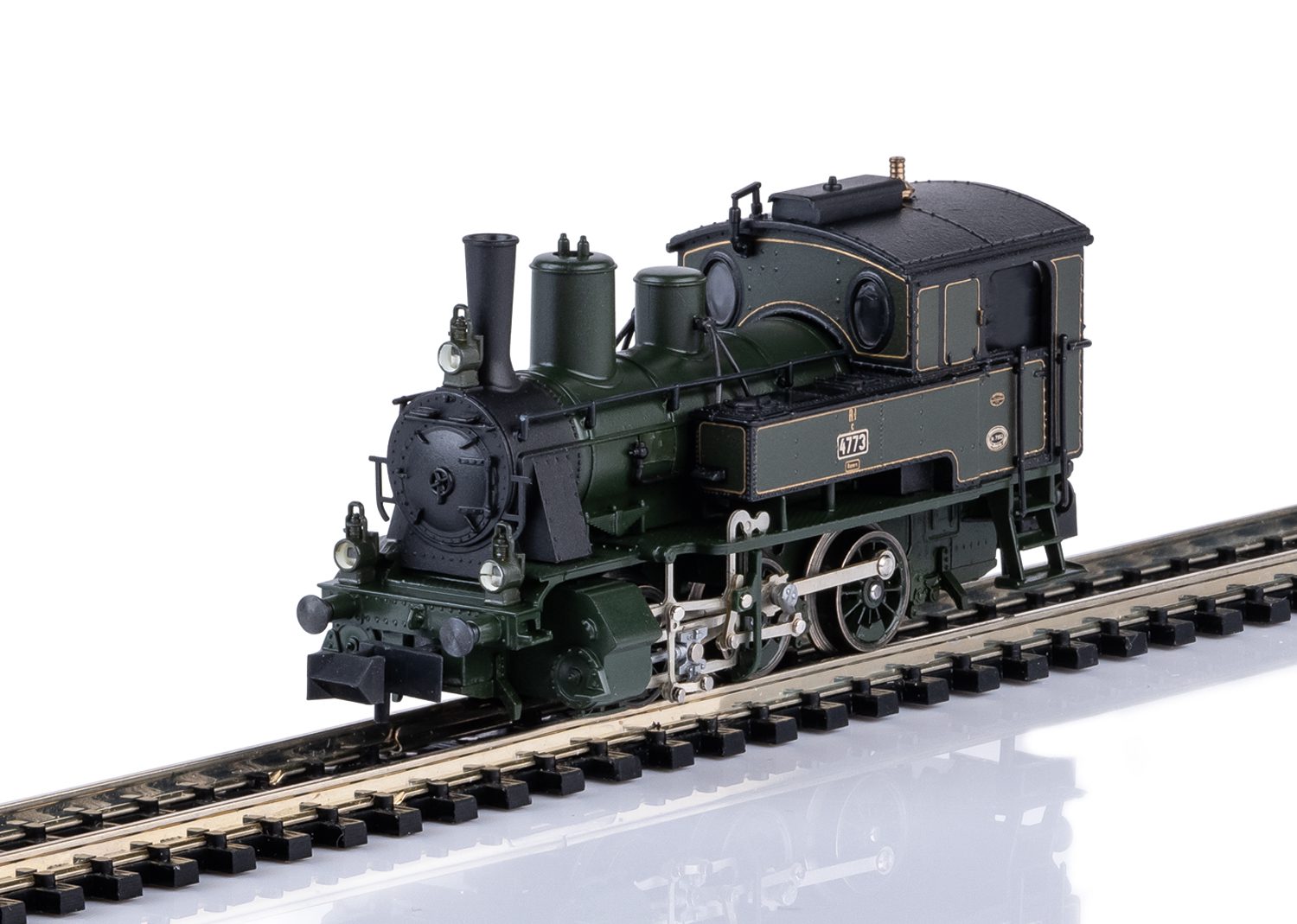 Minitrix Class R 3/3 Steam Locomotive 16332