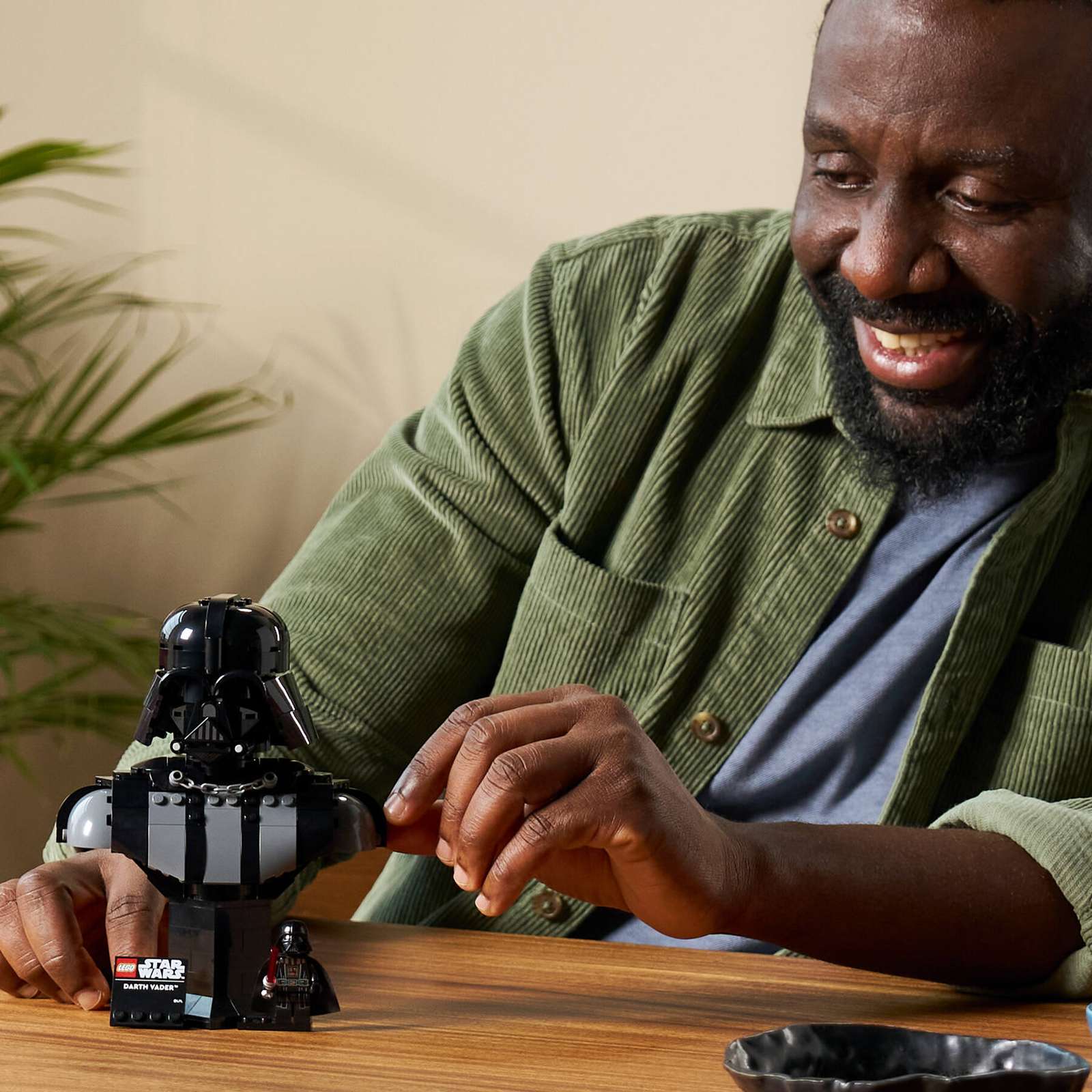 LEGO Star Wars Darth Vader™ Bust 75439