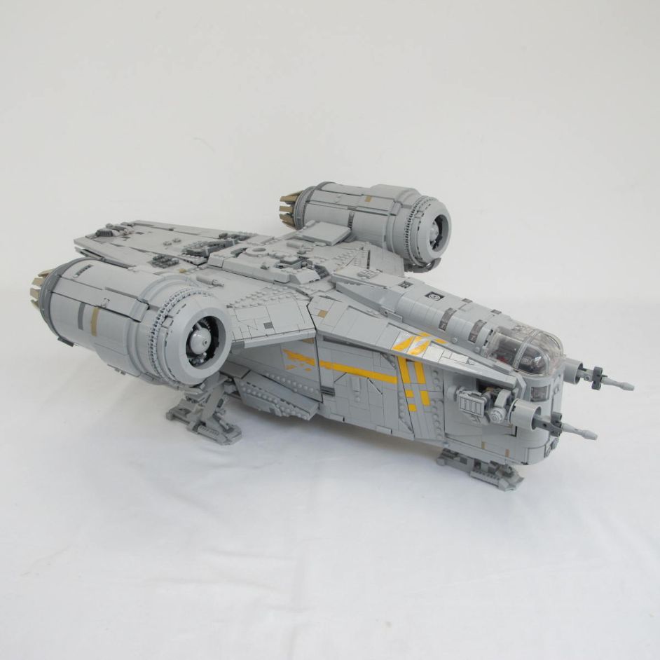 The Razor Crest - UCS. Complete with instructions and box - Image 8