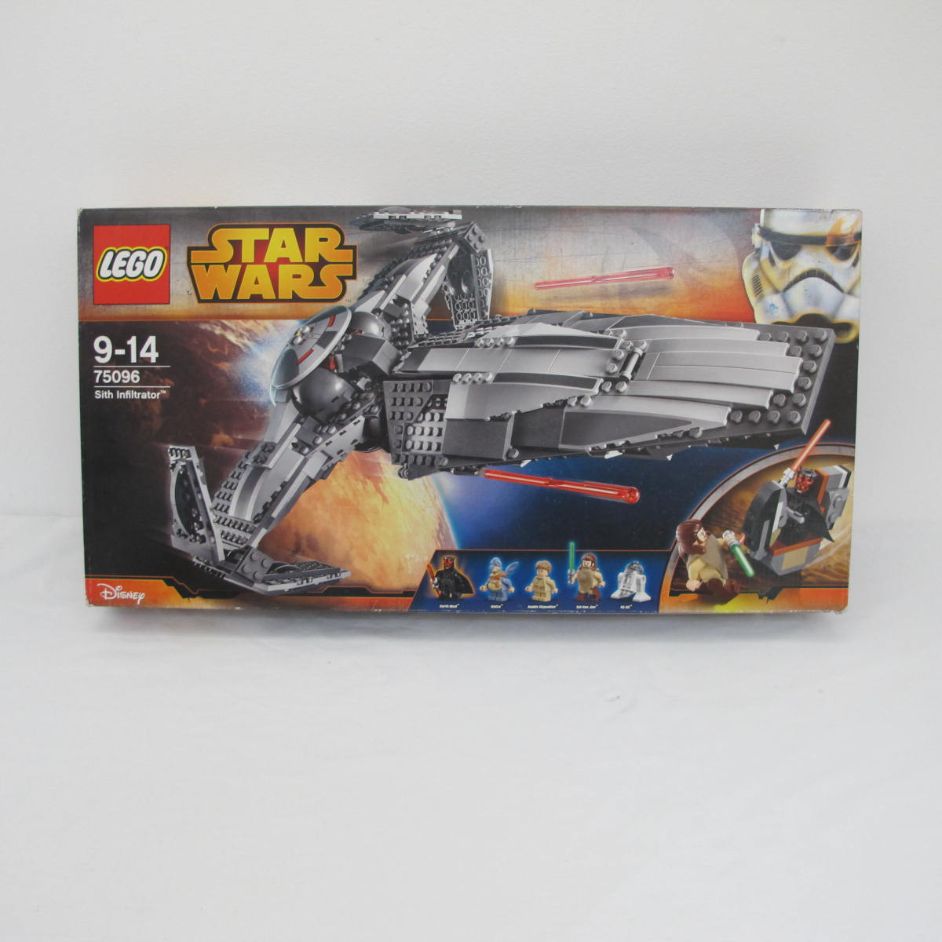Sith Infiltrator. New in sealed box