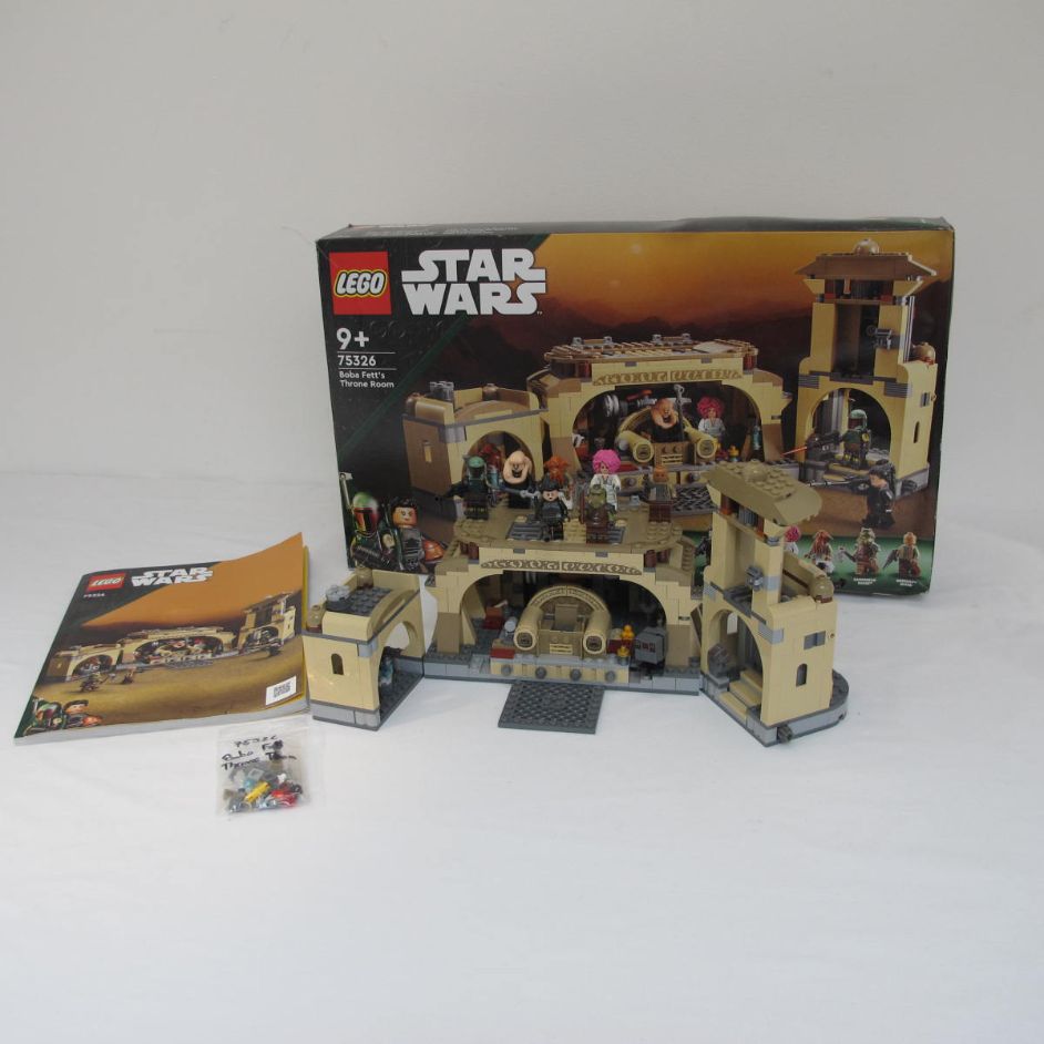 Boba Fett's Throne Room. Complete with instructions and box