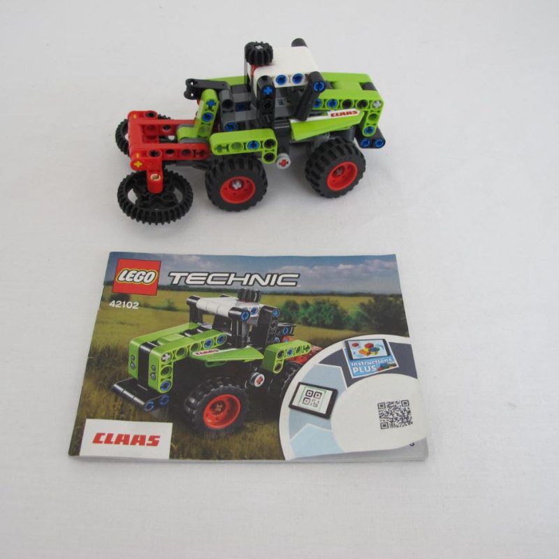 Mini CLAAS XERION. Complete with instructions, no box