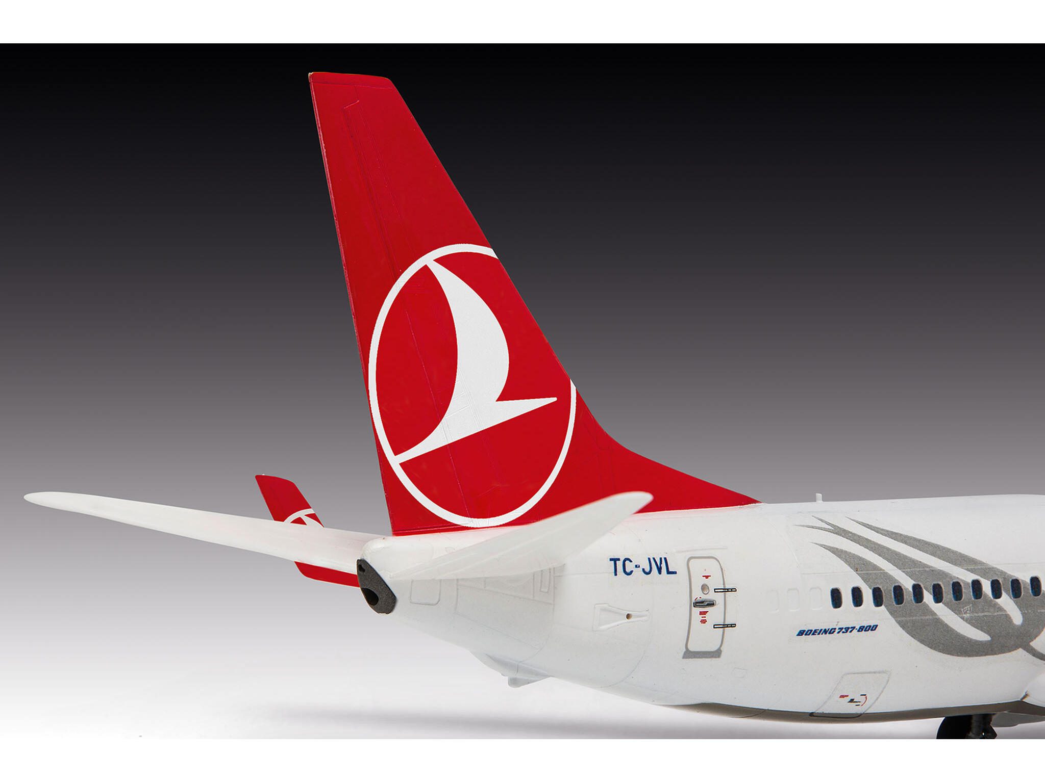 Revell Model Set Boeing 737-800 "Turkish Airlines" 63772
