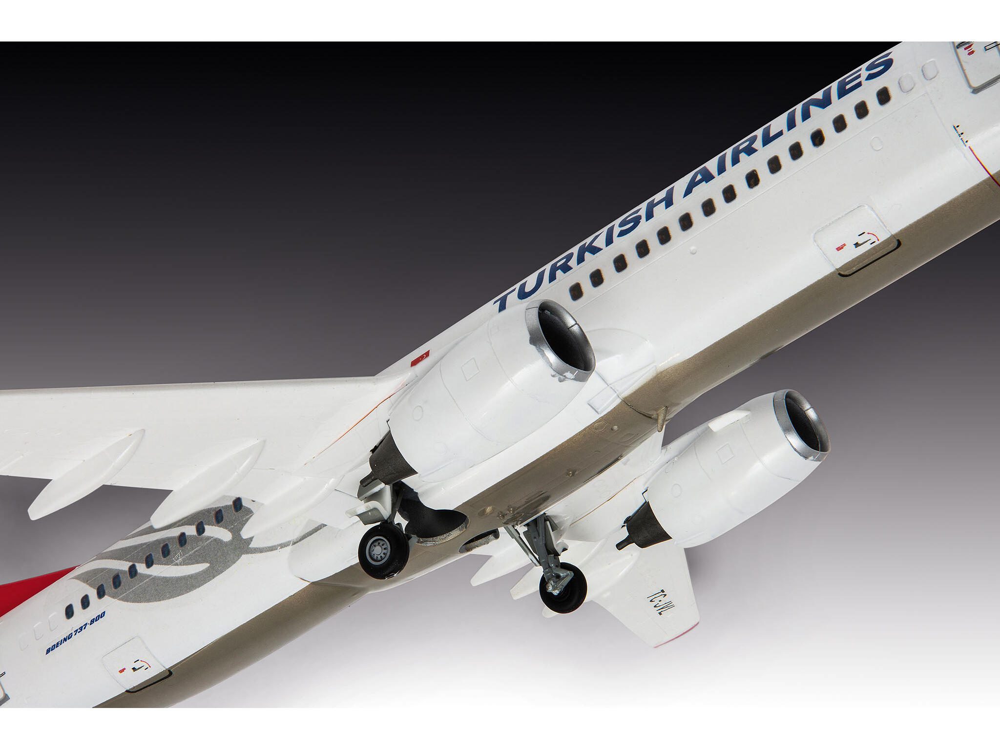 Revell Model Set Boeing 737-800 "Turkish Airlines" 63772