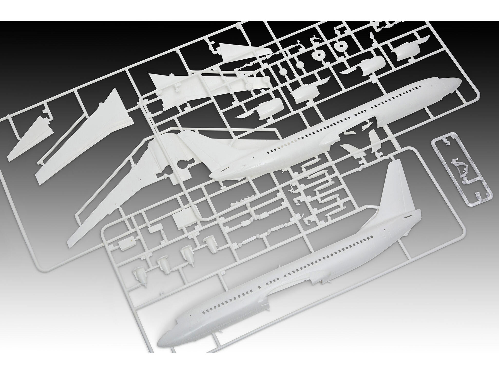 Revell Model Set Boeing 737-800 "Turkish Airlines" 63772