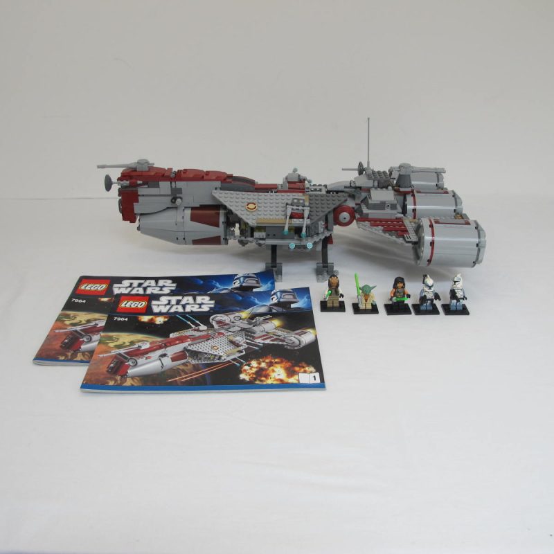 Republic Frigate. Complete with instructions, no box