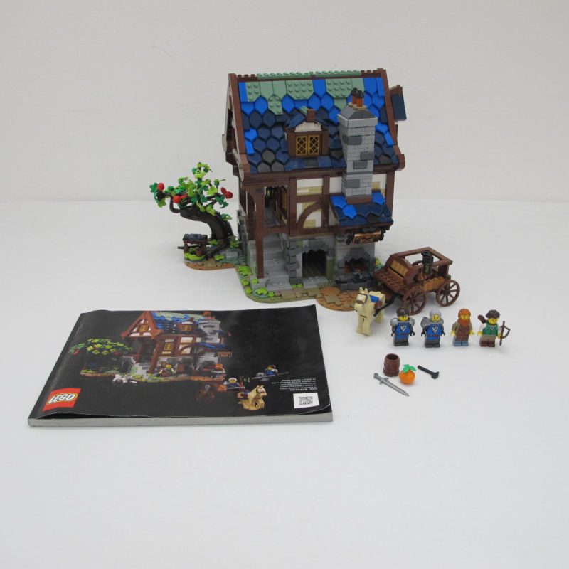 Medieval Blacksmith. Complete with instructions, no box