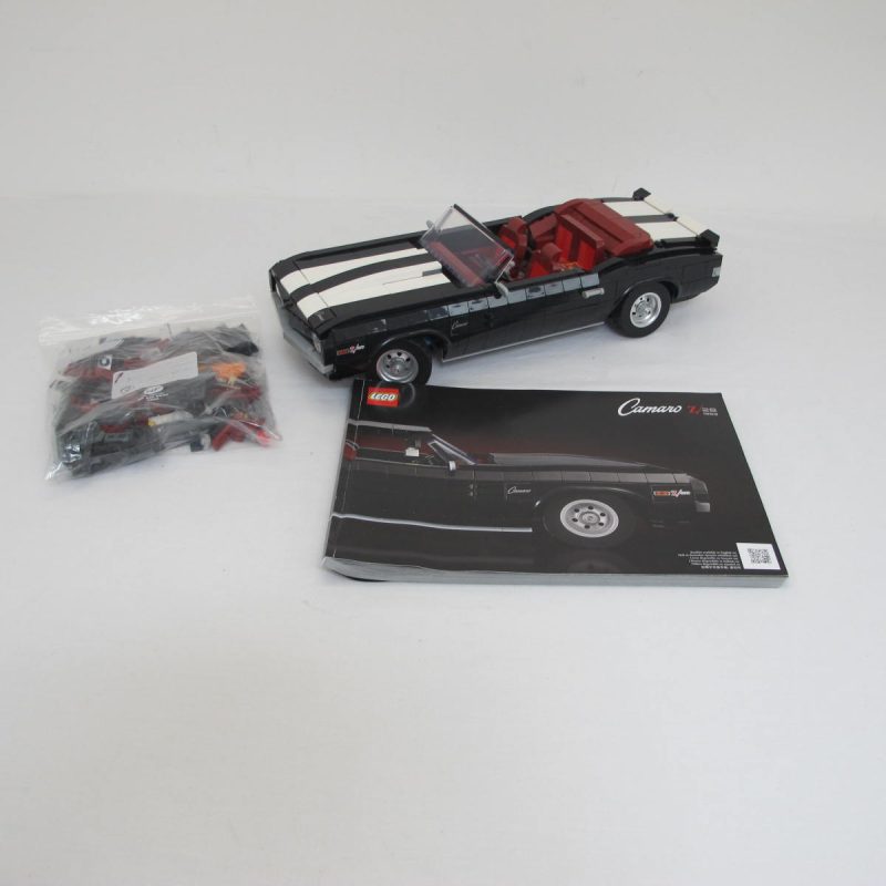Chevrolet Camaro Z28. Complete with instructions, no box
