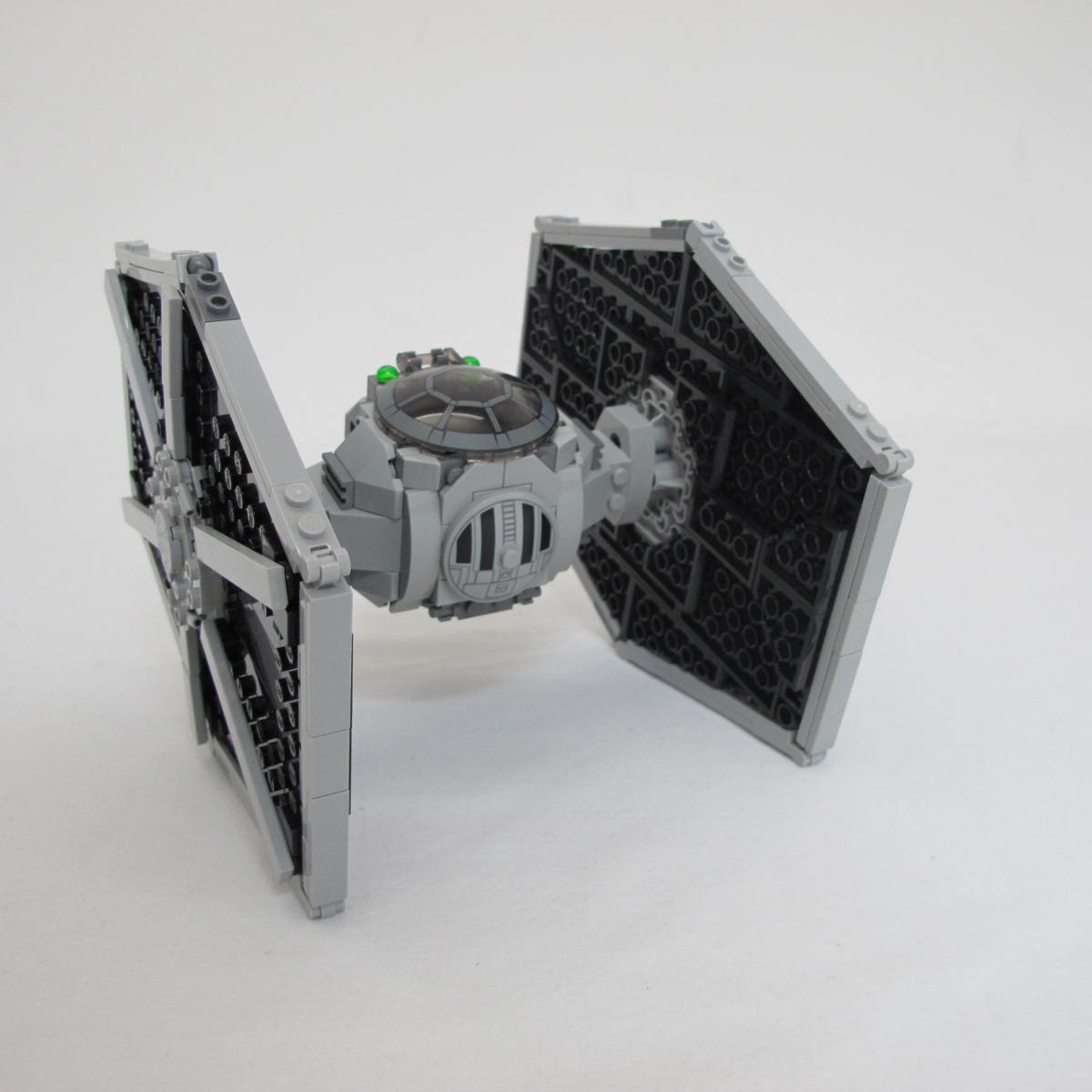Imperial TIE Fighter. Complete with box, no instructions - Image 9