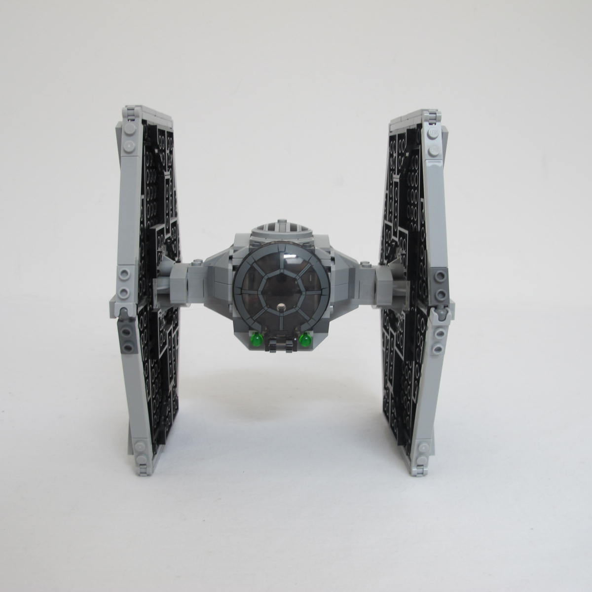 Imperial TIE Fighter. Complete with box, no instructions - Image 11