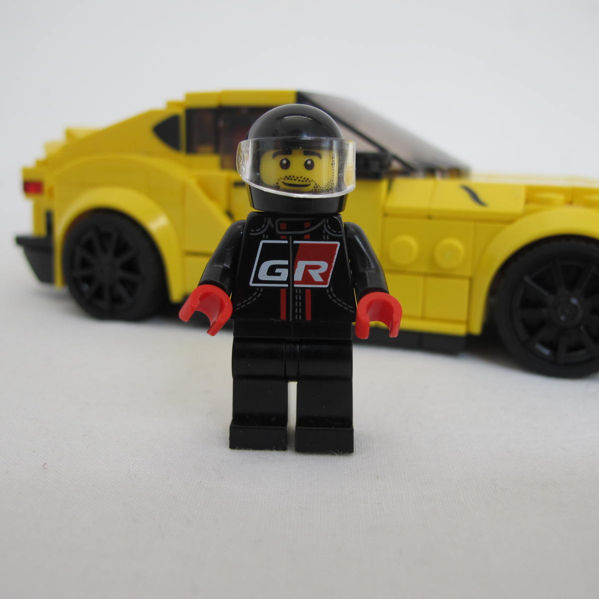 Toyota GR Supra. Incomplete with instructions and box - Image 11