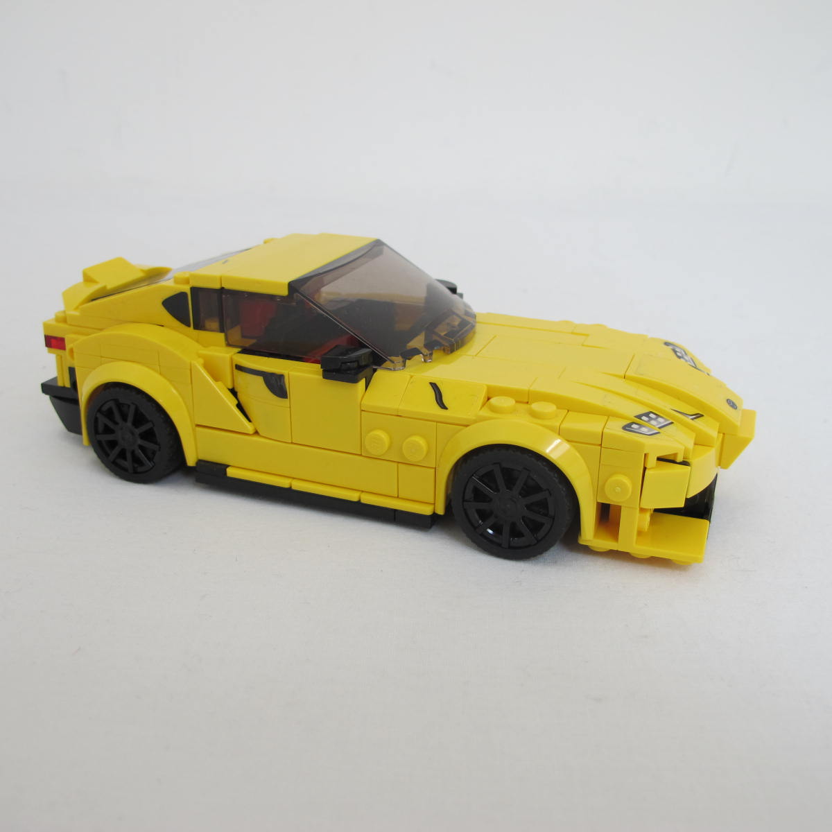 Toyota GR Supra. Incomplete with instructions and box - Image 2