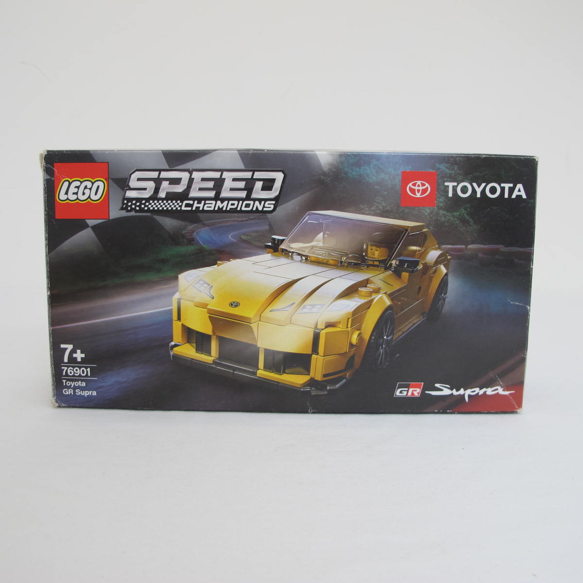 Toyota GR Supra. Incomplete with instructions and box - Image 6