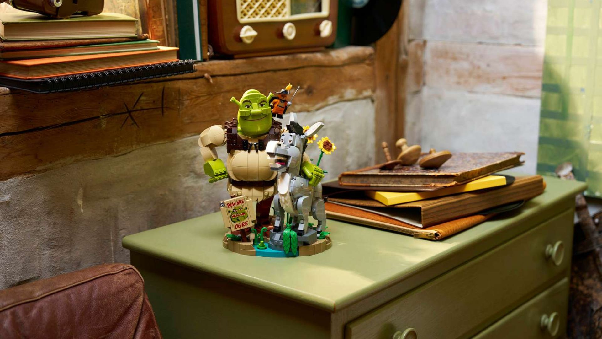 LEGO Shrek, Donkey & Puss in Boots 72423