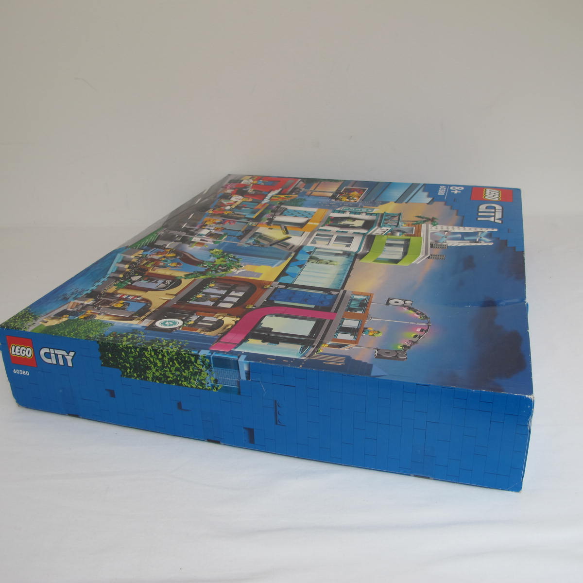 Downtown. Complete with instructions and box - Image 14