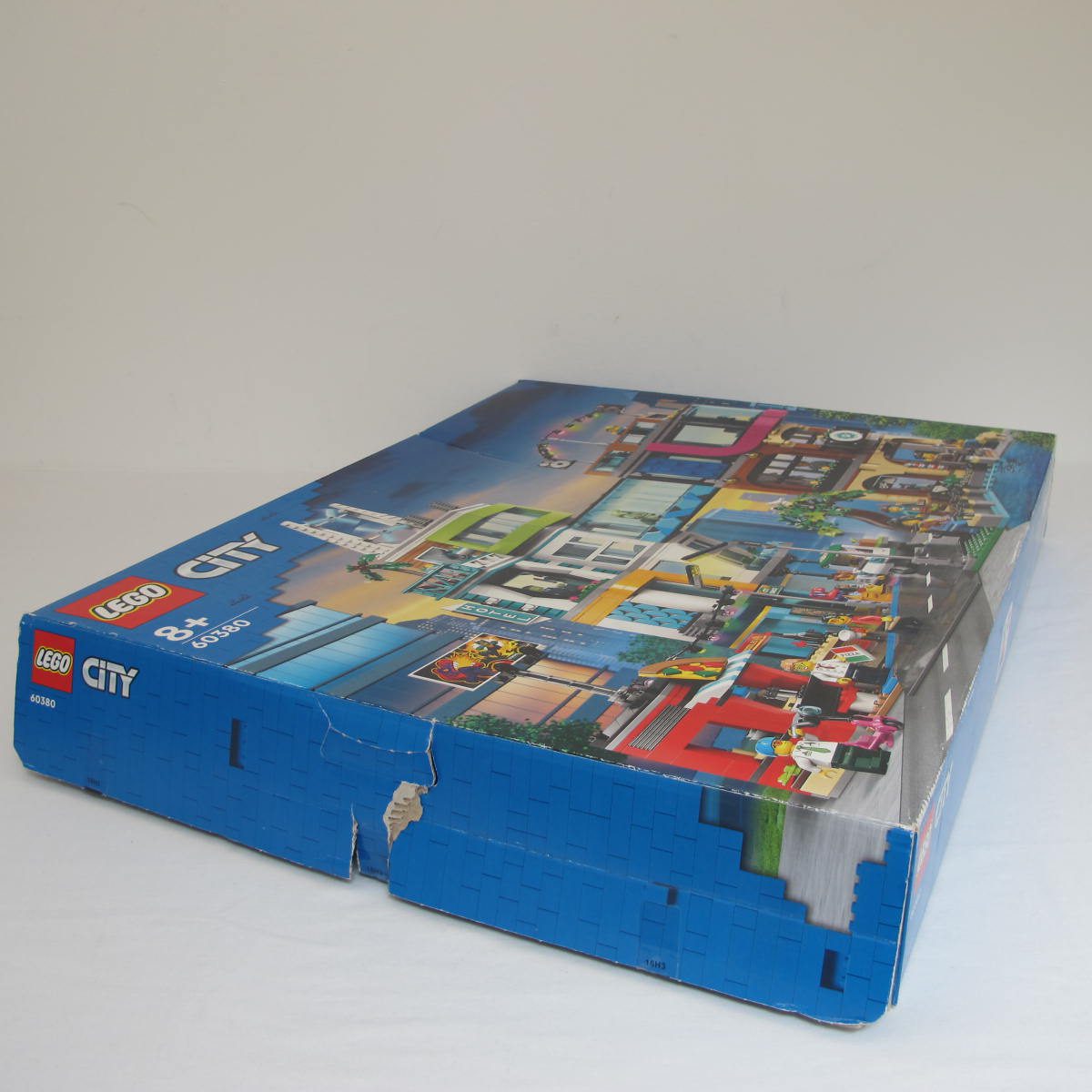 Downtown. Complete with instructions and box - Image 15