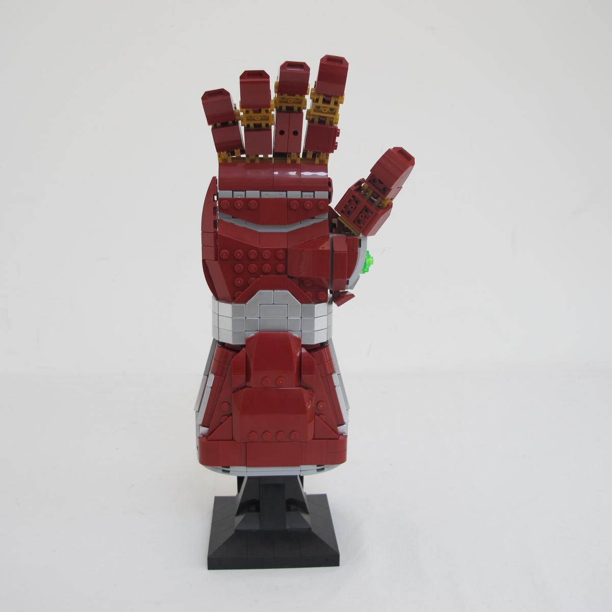 Nano Gauntlet. Complete with instructions and box - Image 2