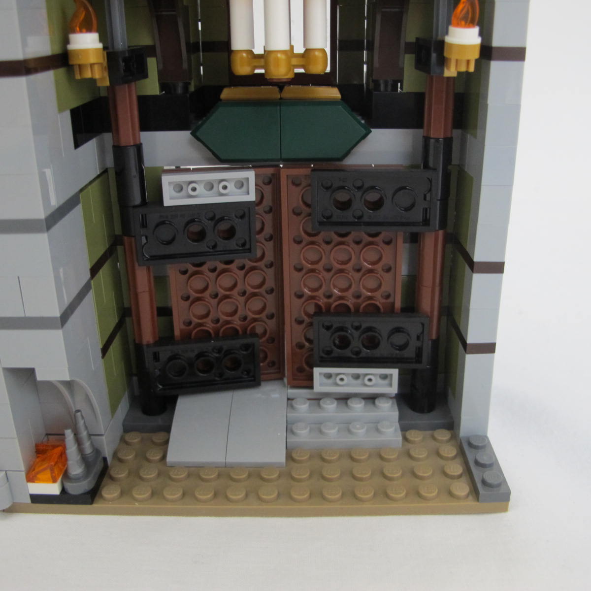 Haunted House. Complete with instructions and box - Image 8