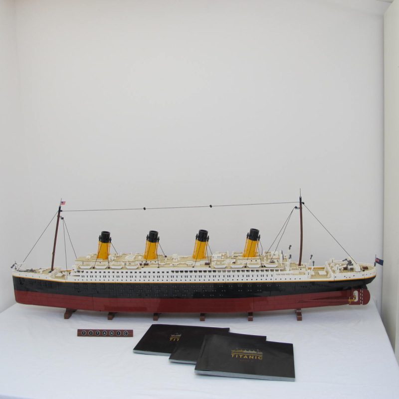 Titanic. Complete with instructions and box