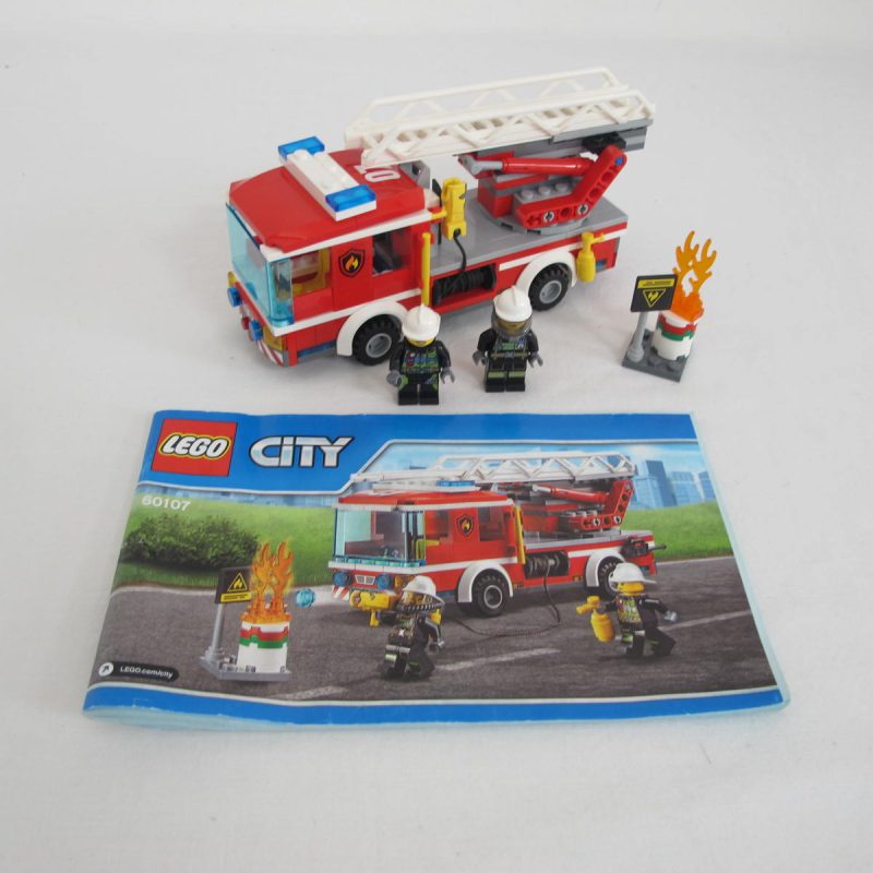 Fire Ladder Truck. Complete with instructions, no box